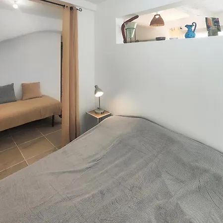 1 Bedroom Stunning In Daire *