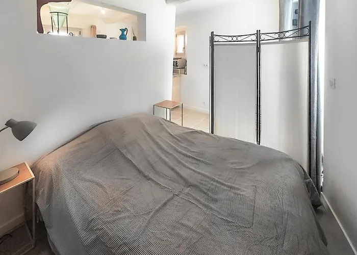 1 Bedroom Lovely In *